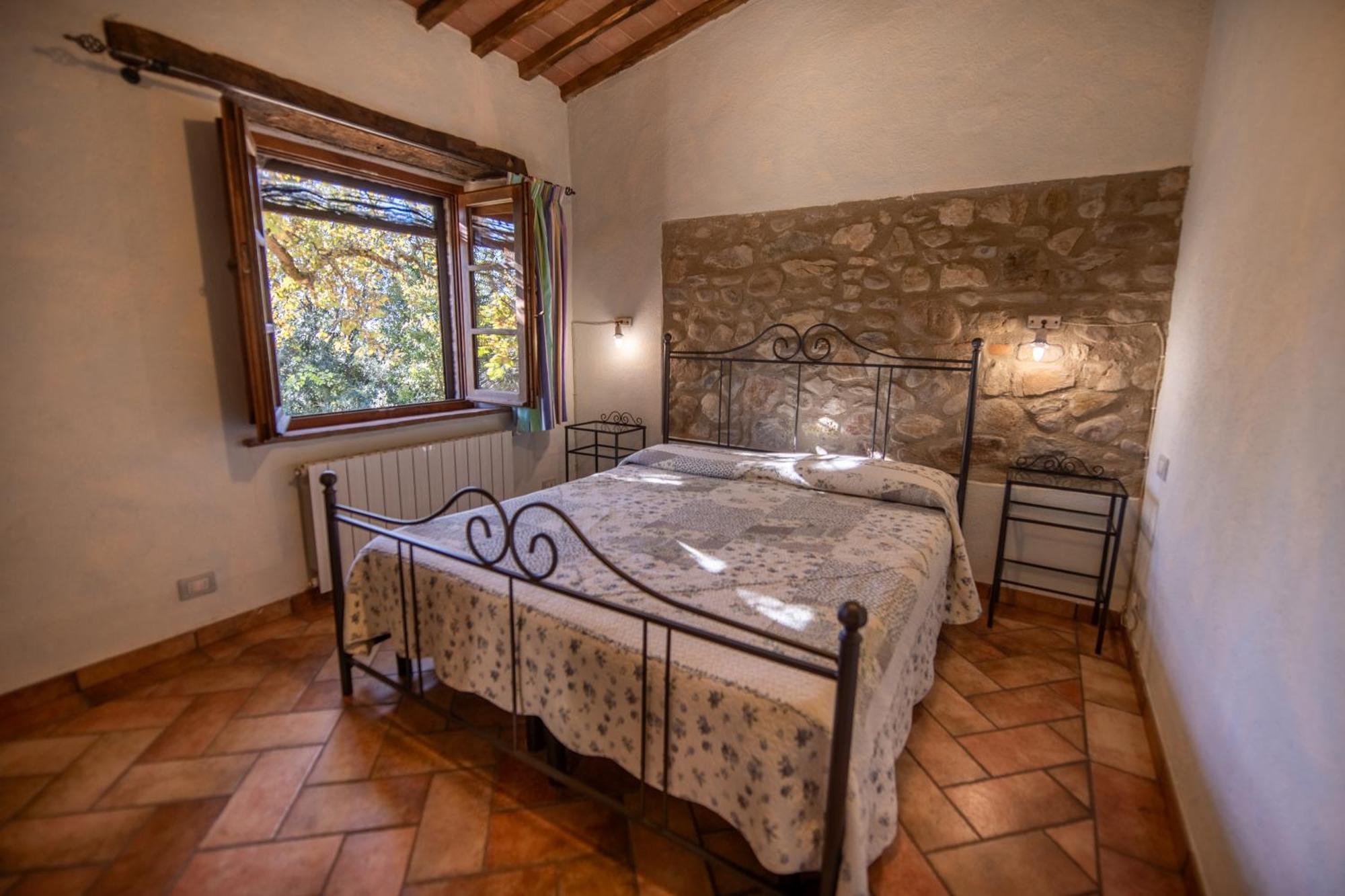 Agriturismo Antico Borgo Montacuto Pari Eksteriør bilde